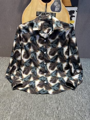 EID CAPSULE- FULL SLEEVE SHIRT UNIQUE PRINT Introducing HOGGARS Flow shirts: crafted from buttery smooth fabric that just flows beautifully. Get that effortlessly chic, drapey look that moves with you. Comfort never looked this good. Shop the Flow collection now! Retail and Wholesale Available 𝐏𝐫𝐨𝐝𝐮𝐜𝐭 𝐃𝐞𝐭𝐚𝐢𝐥𝐬: Exclusive Summer Wear from Hoggars Febrics: Poplin Shirting Febrics Sizes Available: M, L, XL #Hoggars #oversizedhalfshirt #menswear #summercollection